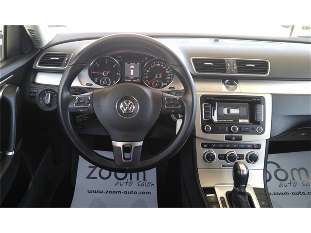 Volkswagen Passat
 SW 2.0 TDI BMT DSG 4MOTION *Highline*
