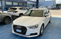 Audi
 A3
 30 TDI S tronic Business