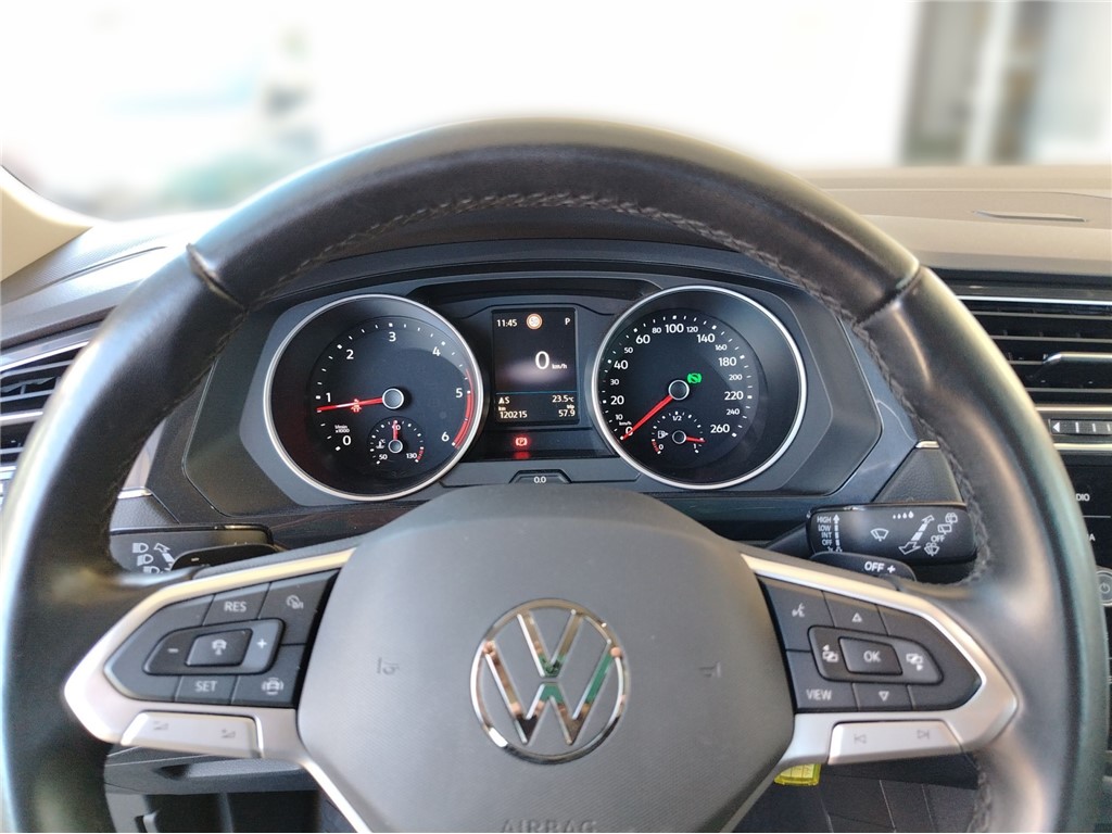 Volkswagen Tiguan
 2.0 TDI DSG