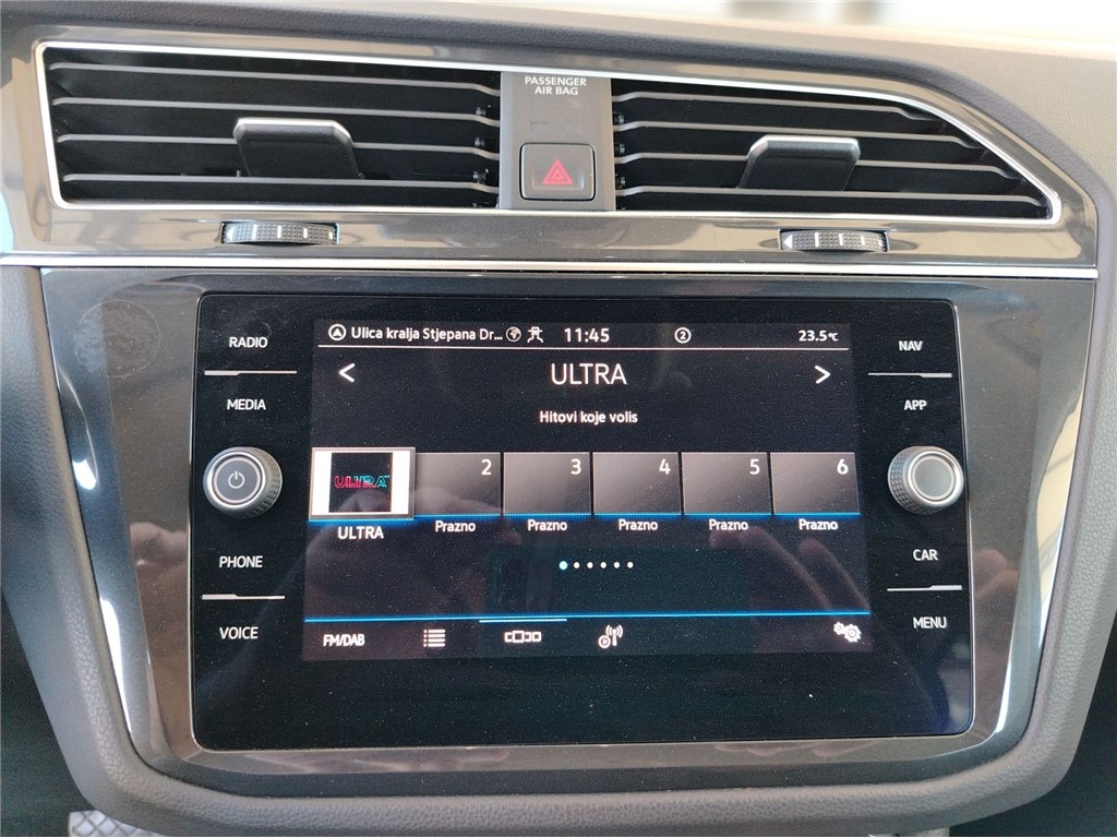 Volkswagen Tiguan
 2.0 TDI DSG