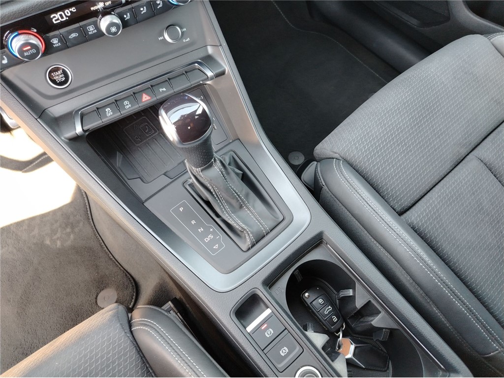 Audi
 Q3 35 TDI S tronic S line+