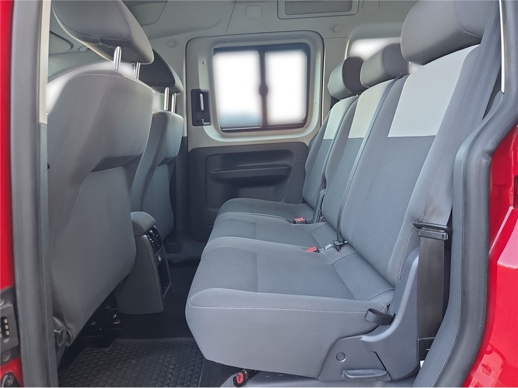 Volkswagen Caddy 1.6 TDI 75kW 2 KLIZNA VRATA