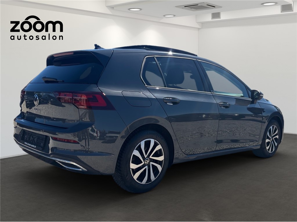 Volkswagen Golf 2.0 TDi DSG HEAD-UP PANORAMA