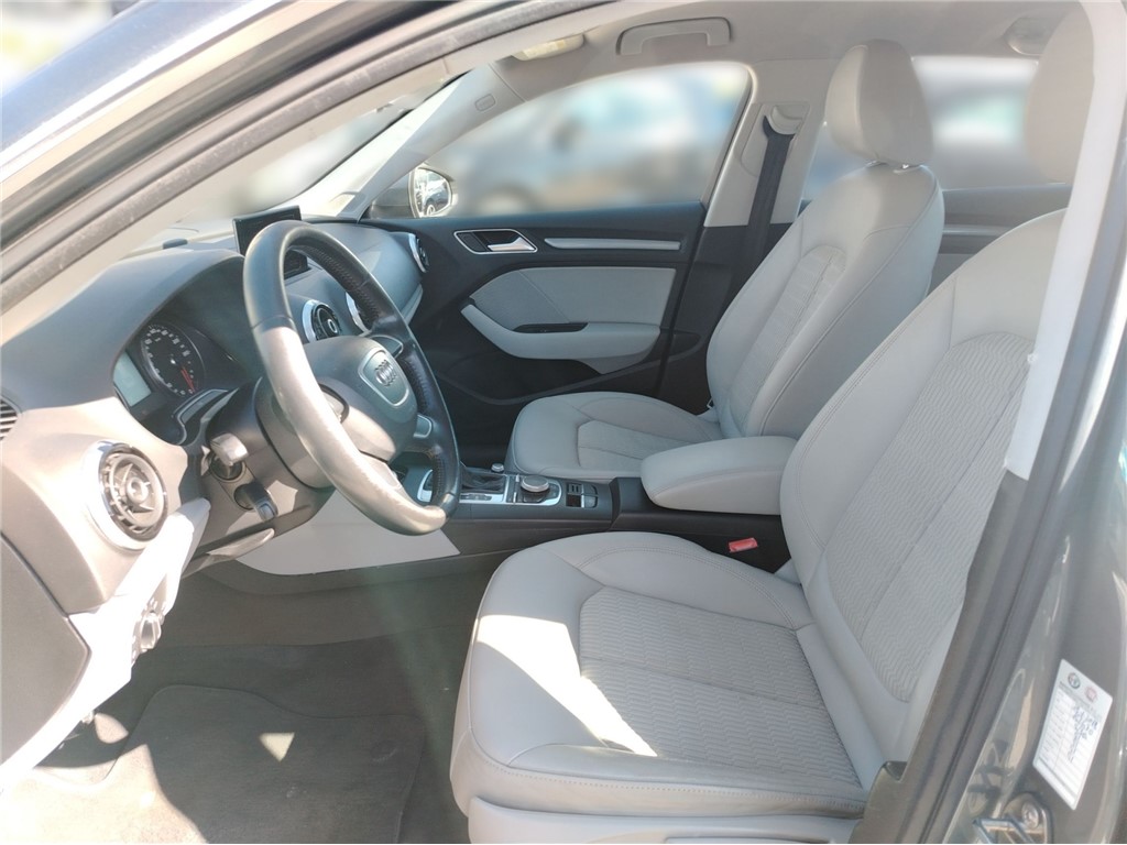 Audi
 A3
 2.0 TDI S tronic