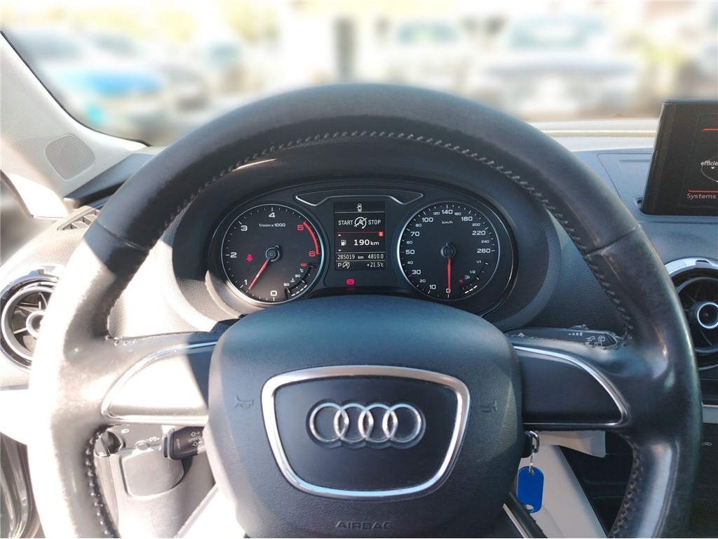 Audi
 A3
 2.0 TDI S tronic