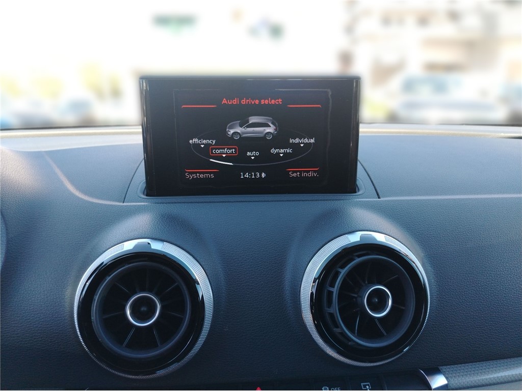 Audi
 A3
 2.0 TDI S tronic