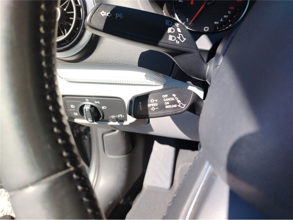 Audi
 A3
 2.0 TDI S tronic