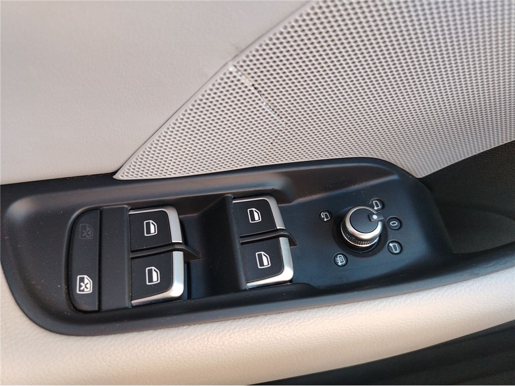 Audi
 A3
 2.0 TDI S tronic