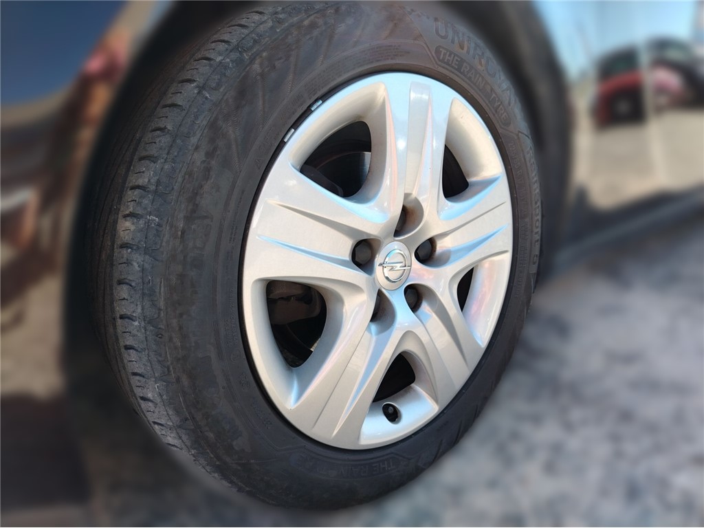 Opel Insignia 1.6 CDTI Business