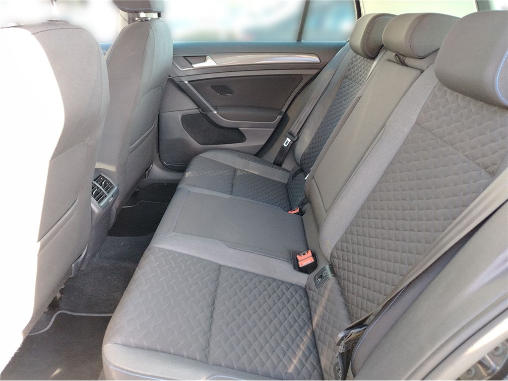 Volkswagen Golf 7 1.6 TDI BMT Comfortlinr