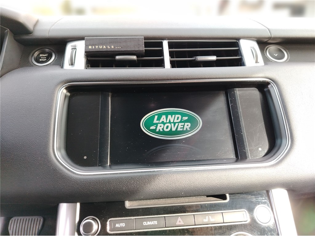 Land Rover
 Range Rover Sport 
 3.0 DT SPORT HSE
