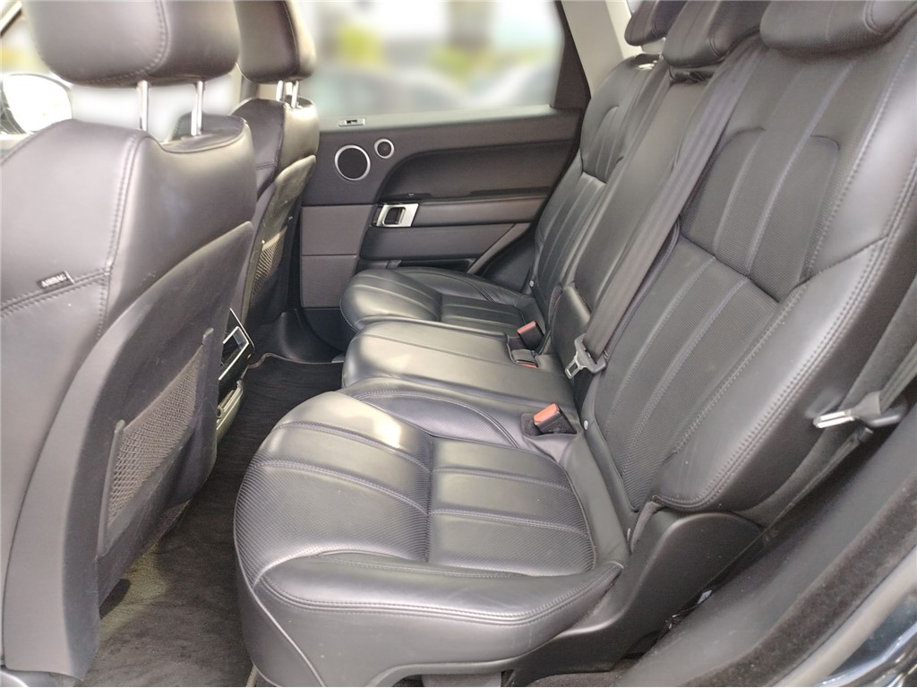 Land Rover
 Range Rover Sport 
 3.0 DT SPORT HSE
