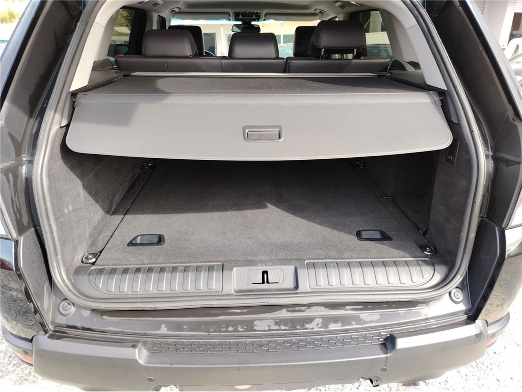 Land Rover
 Range Rover Sport 
 3.0 DT SPORT HSE