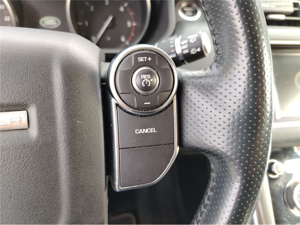 Land Rover
 Range Rover Sport 
 3.0 DT SPORT HSE