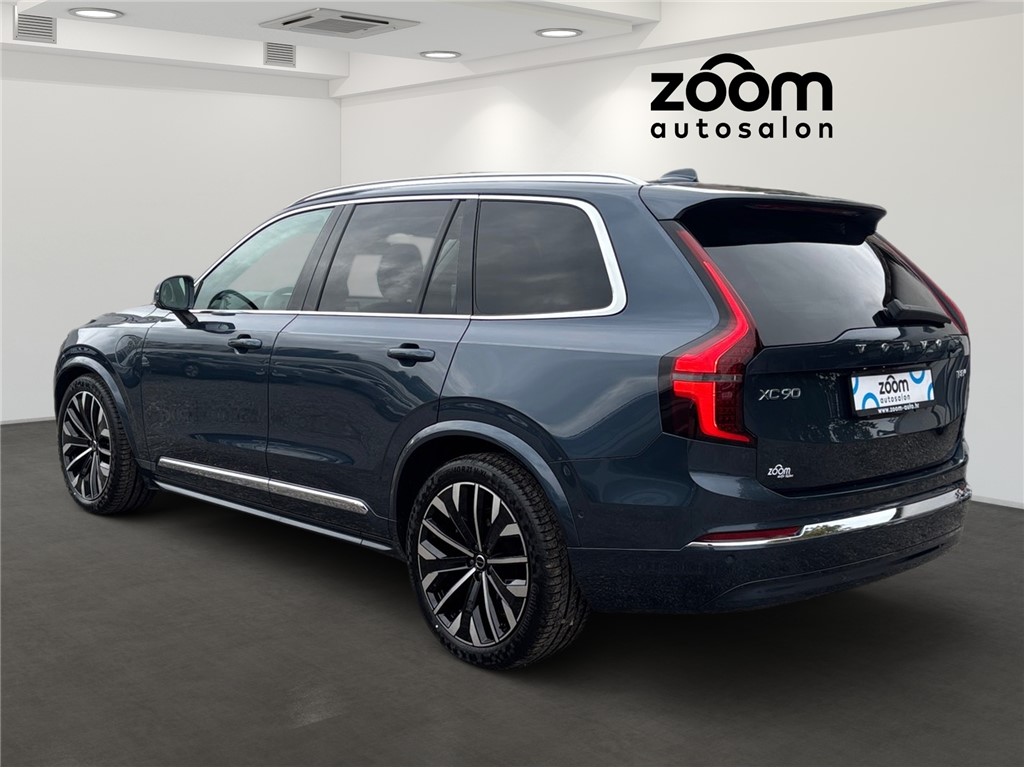 Volvo
 XC90 
 T8 AWD Plus Dark 455KS H&K