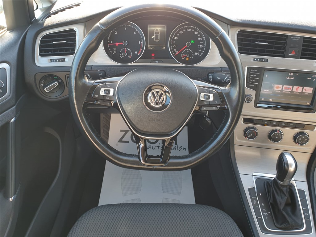Volkswagen Golf VII 1.6 TDI DSG BMT