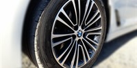 BMW
 5-Series 520d XDrive SportLine