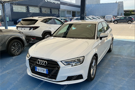 Audi
 A3
 30 TDI S tronic Business
